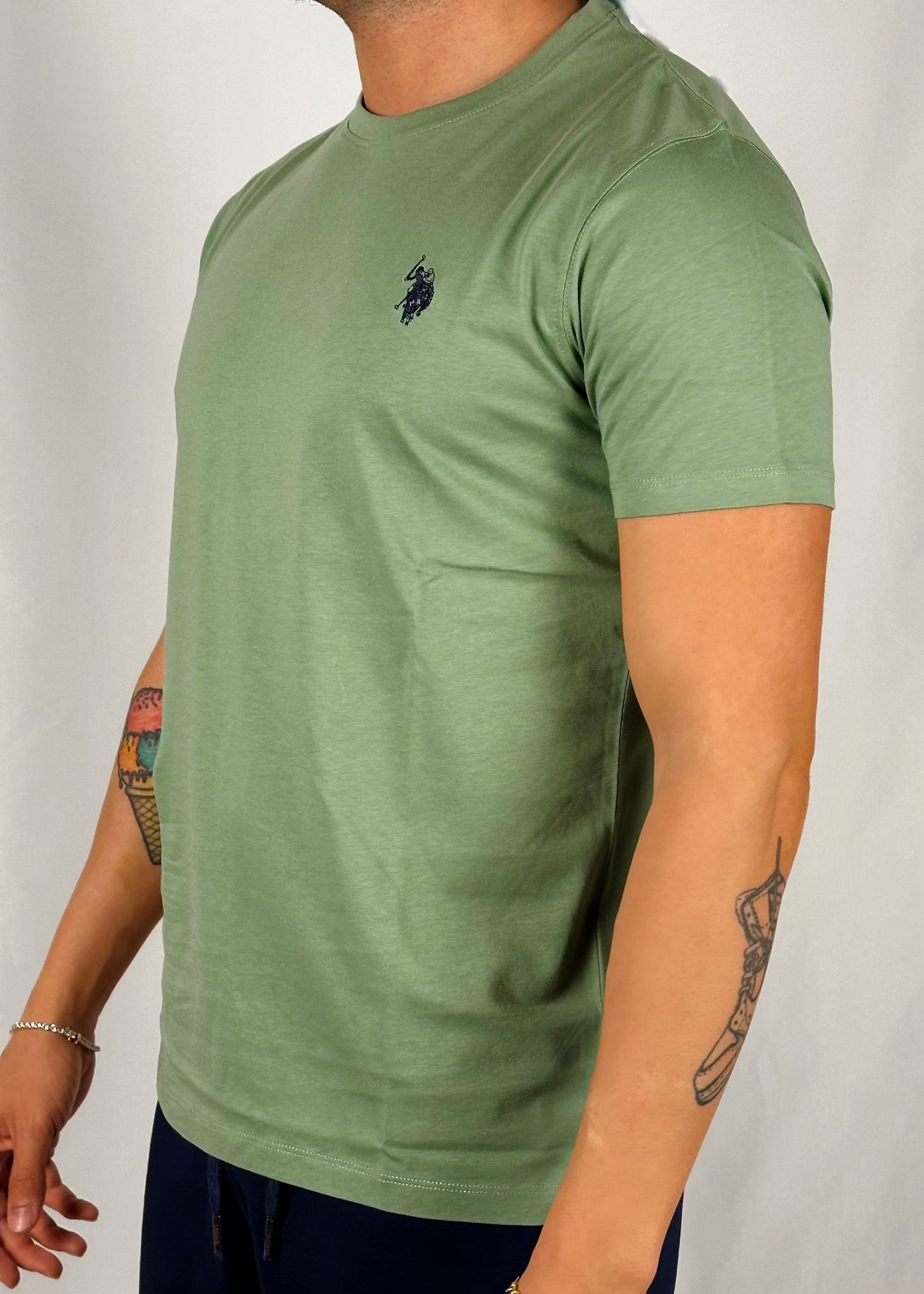 T-shirt Luca verde salvia