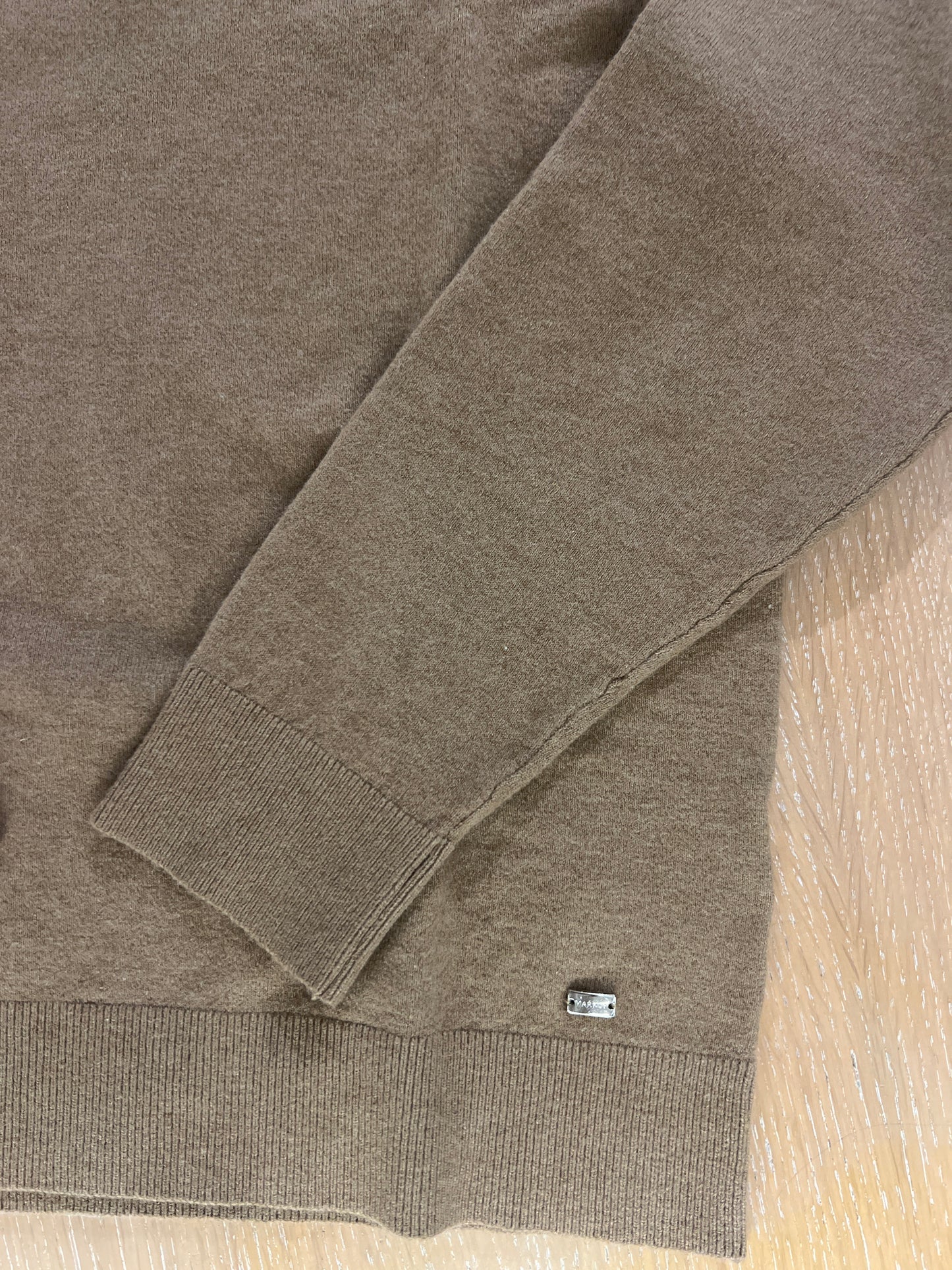 pull dv f12 viscosa mano calda