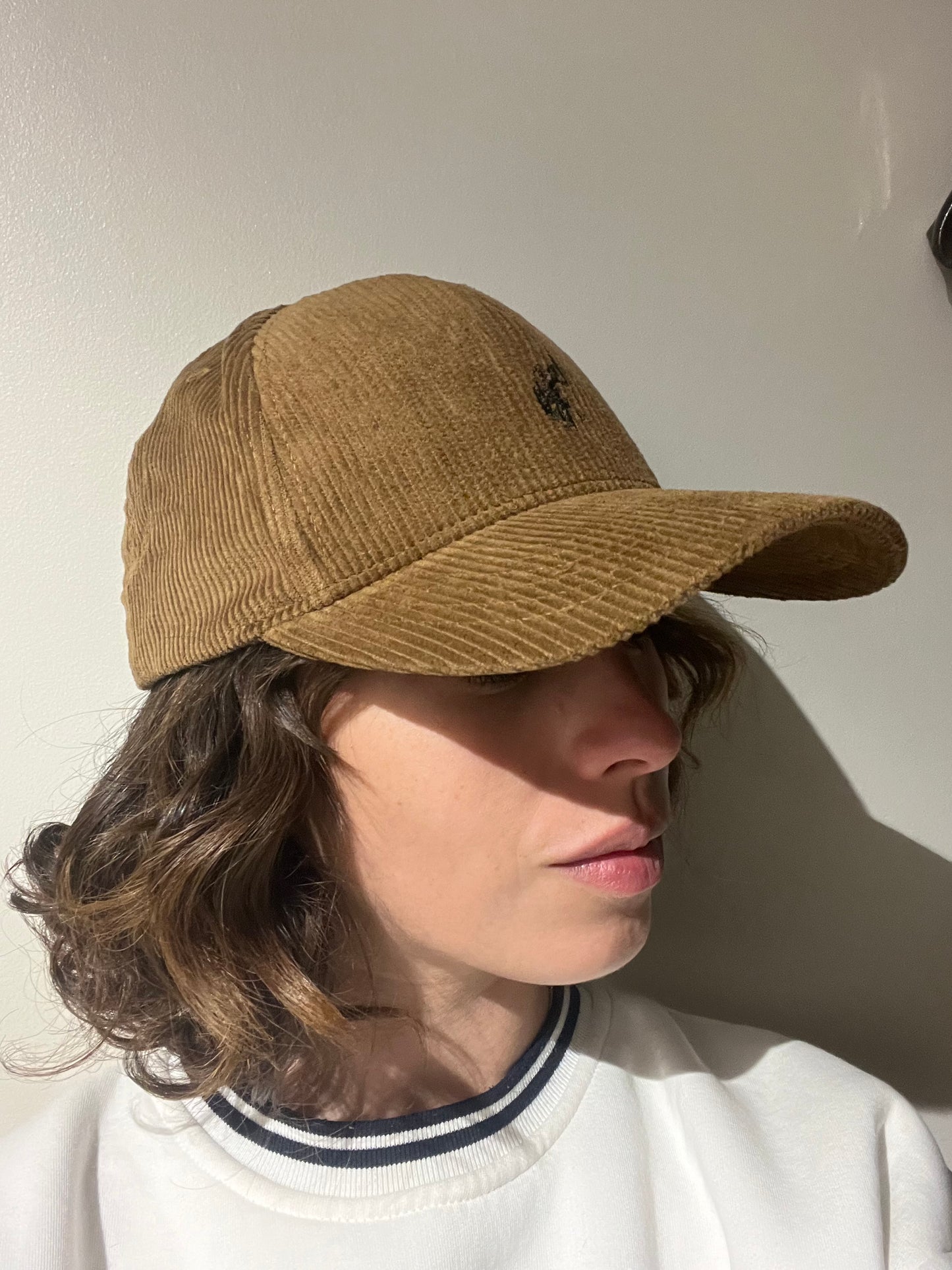 Cappello Armas velluto a coste logo unisex