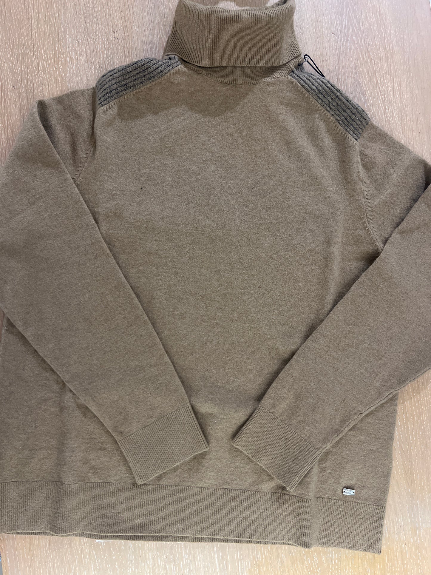 pull dv f12 viscosa mano calda