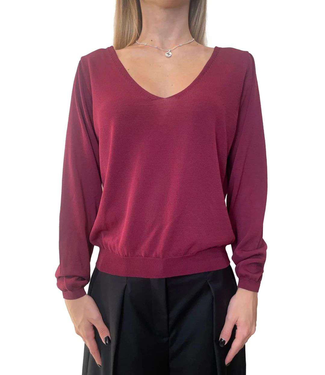 Maglia scollo v