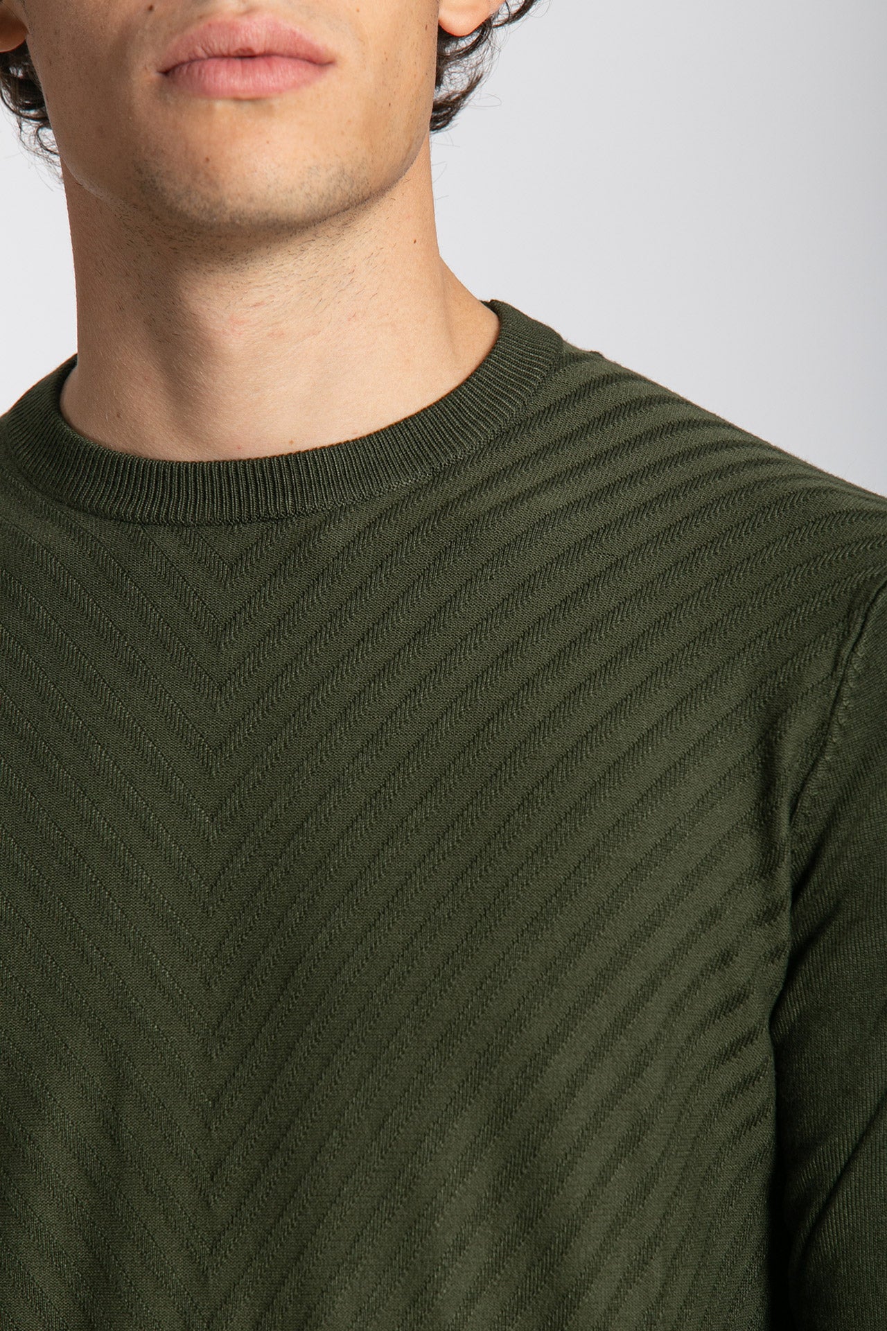 Maglia verde girocollo