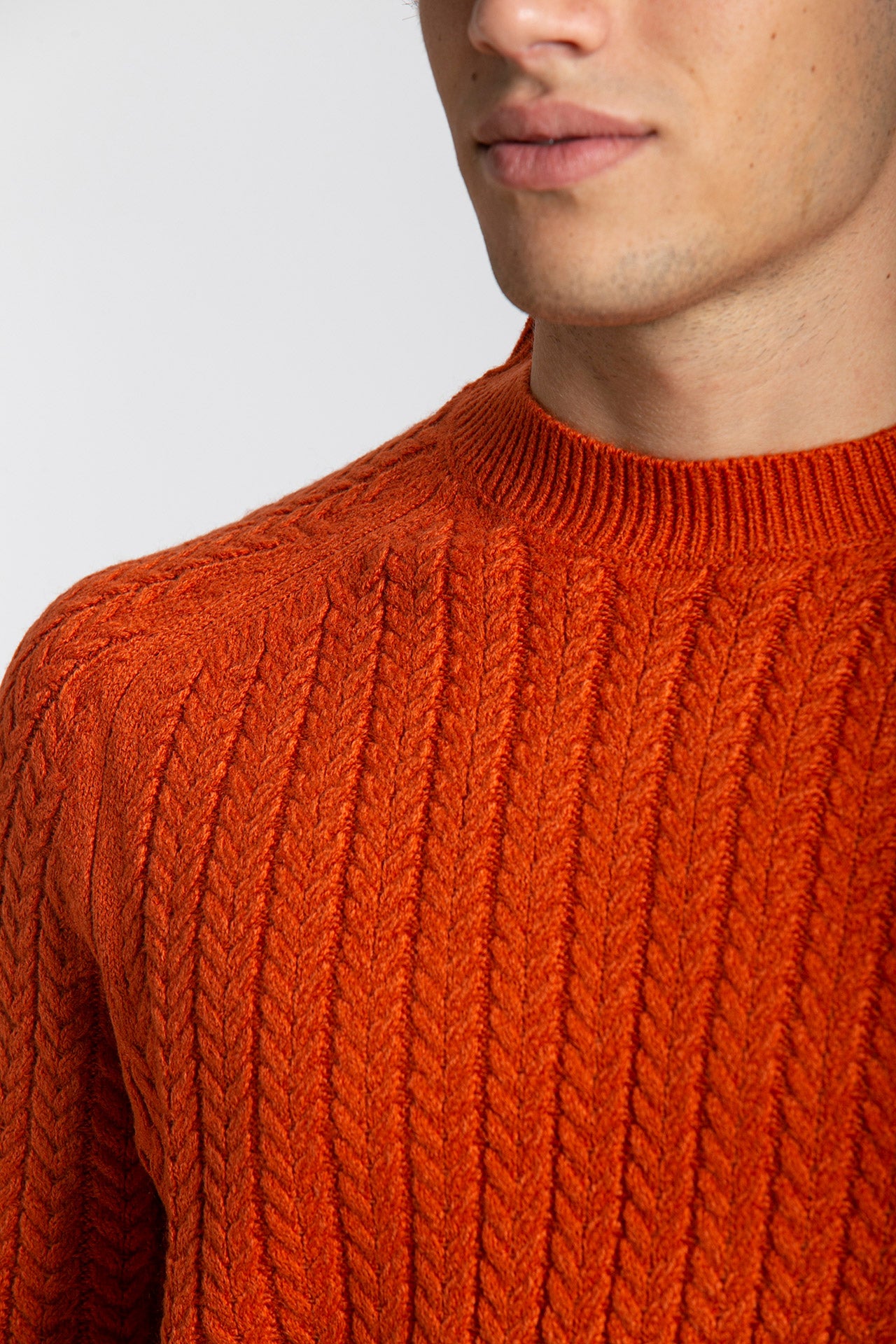 PULLOVER GIROCOLLO