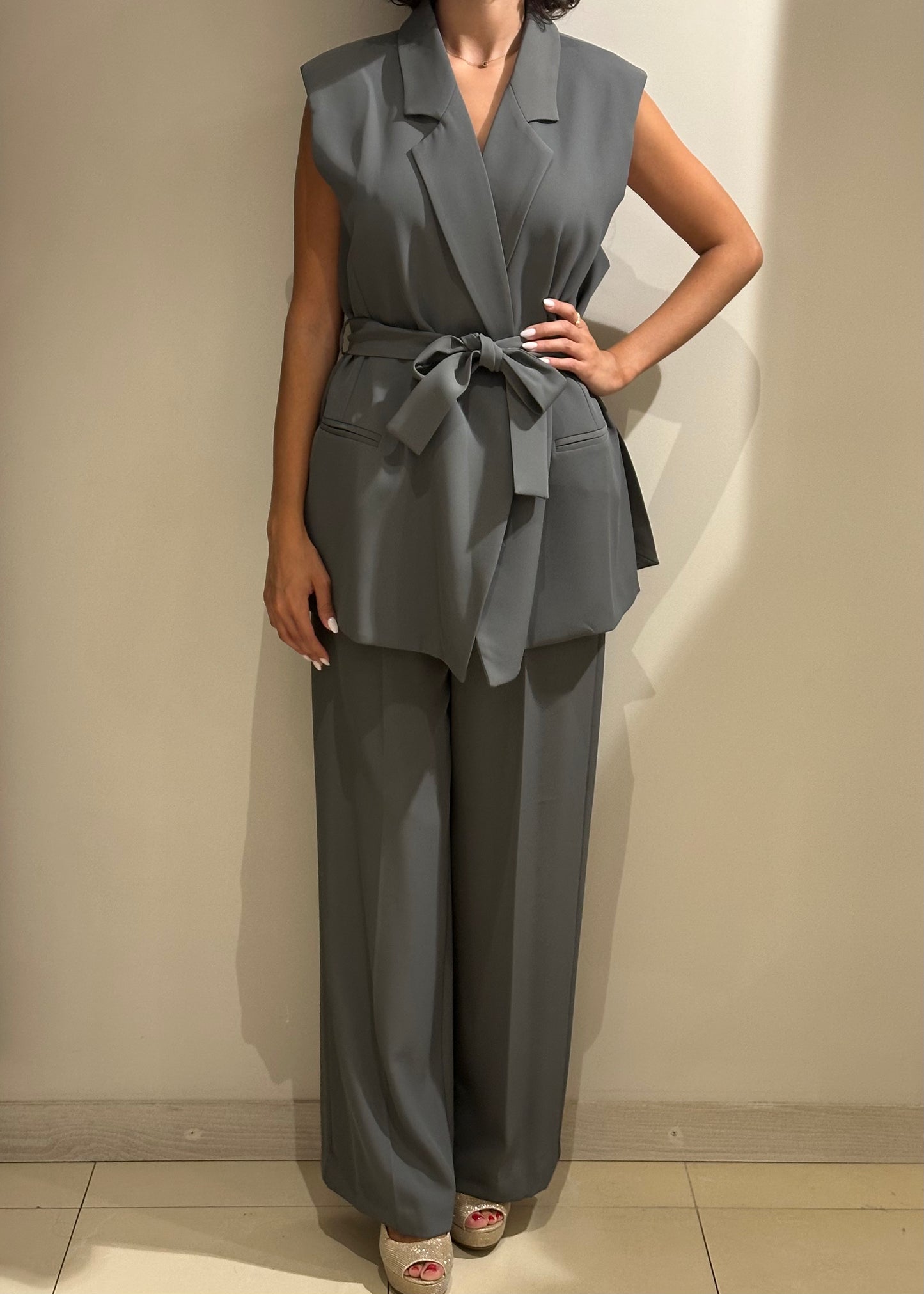 Pantalone a vita alta grigio