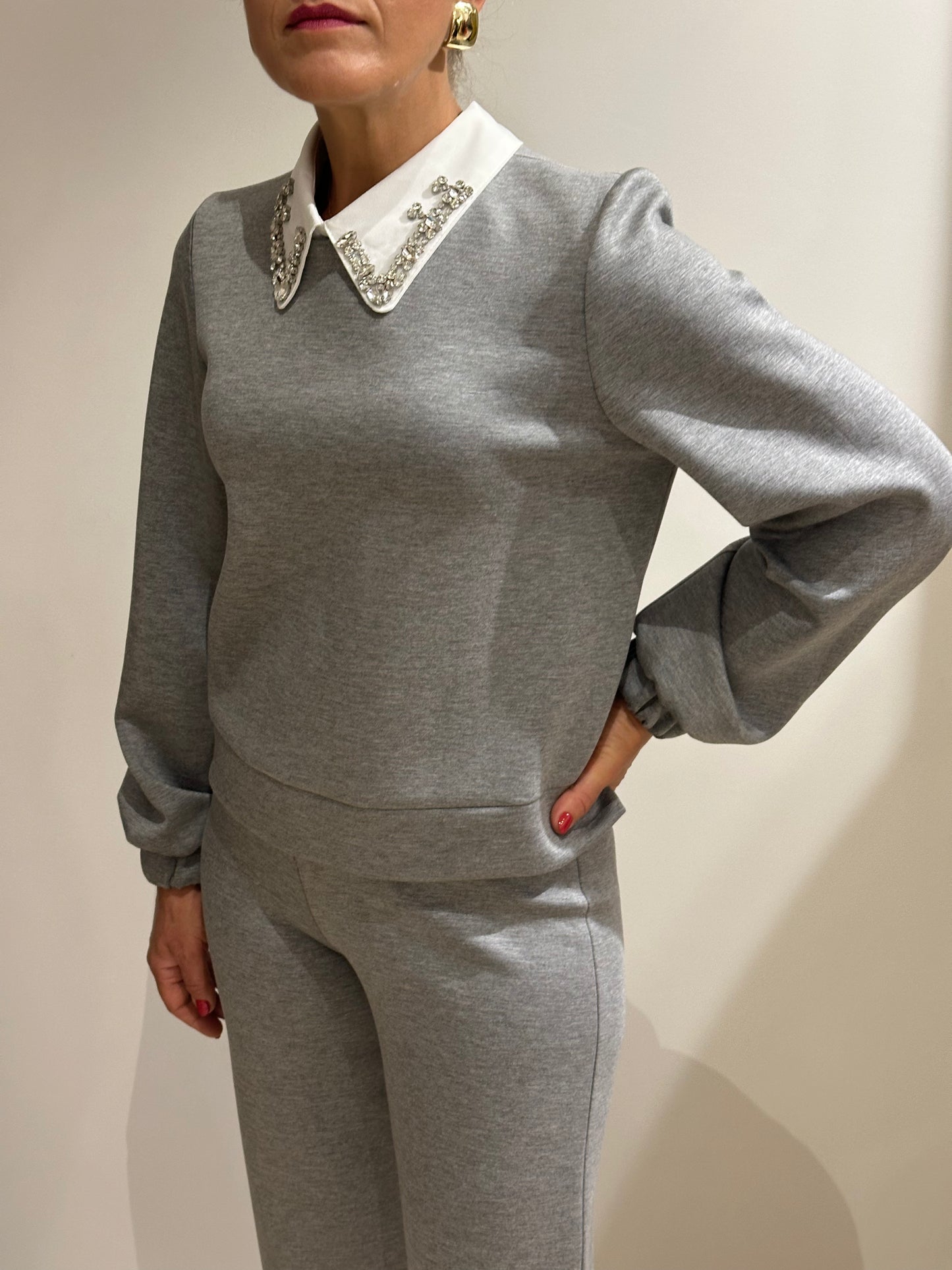 Maglia applicazione al collo