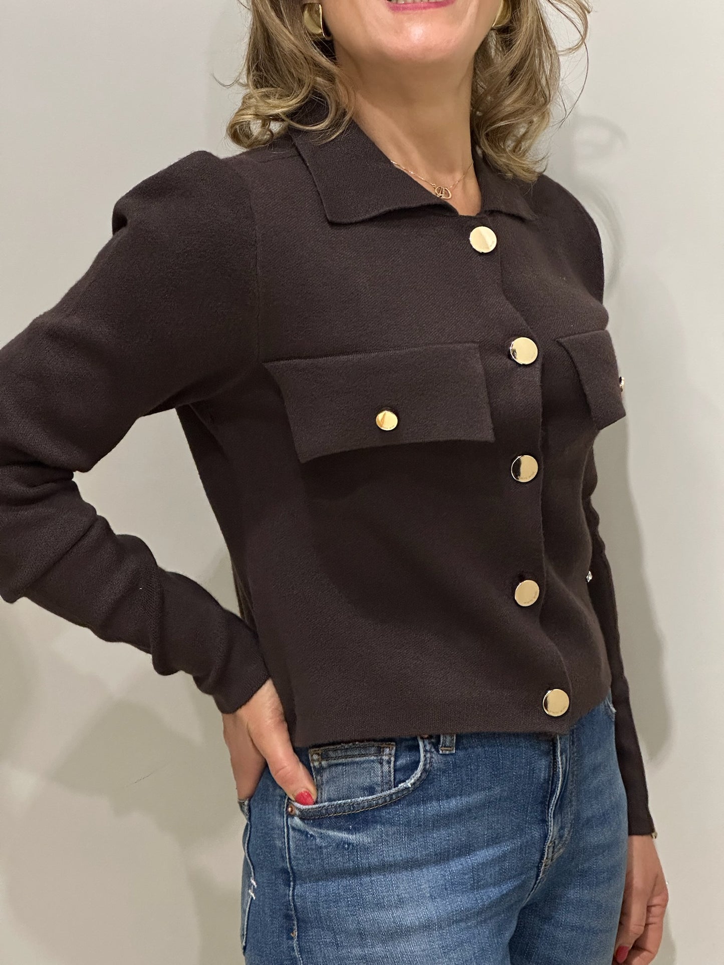 Giacca corta in maglia con tasche