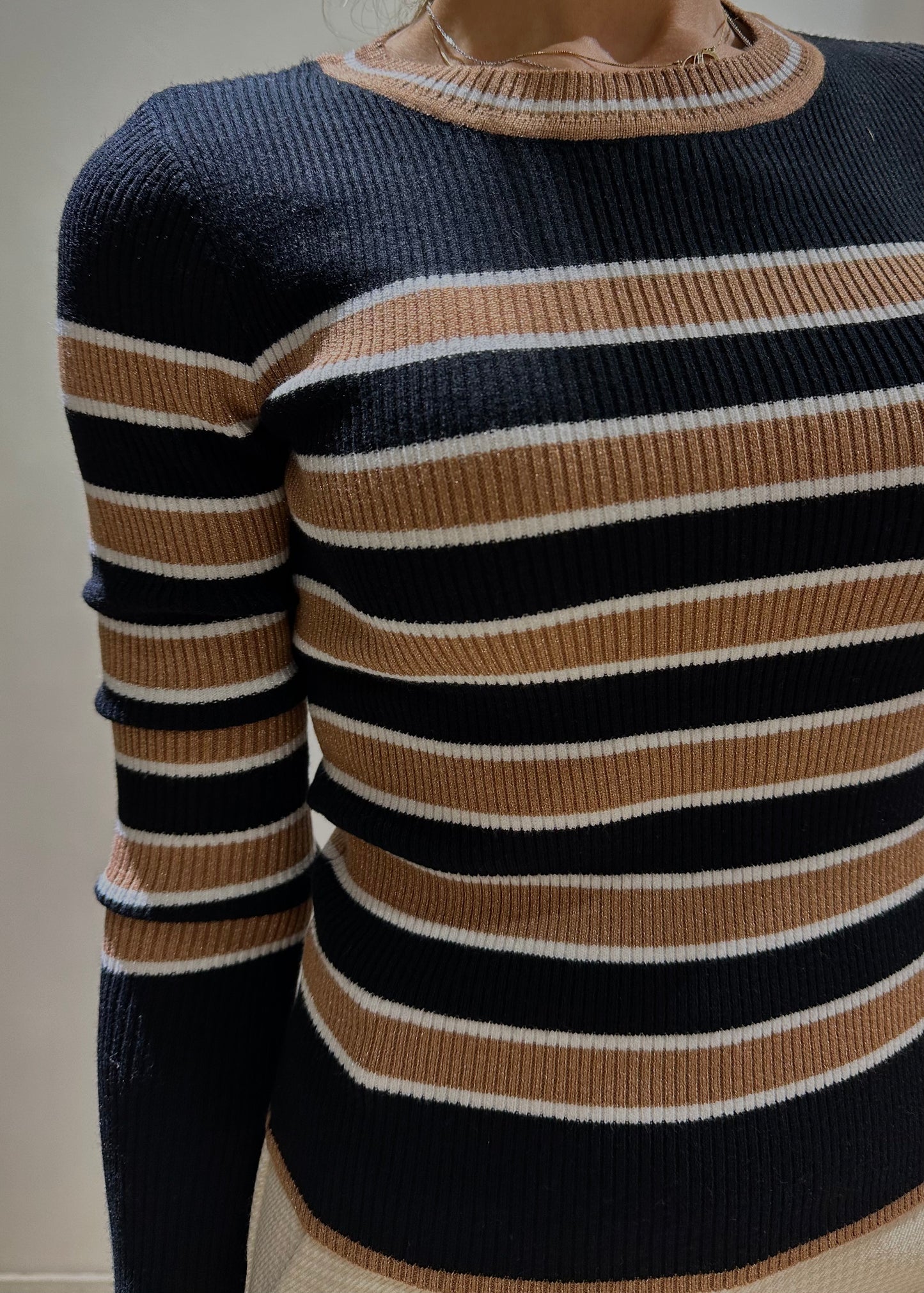 Pullover girocollo marrone nero