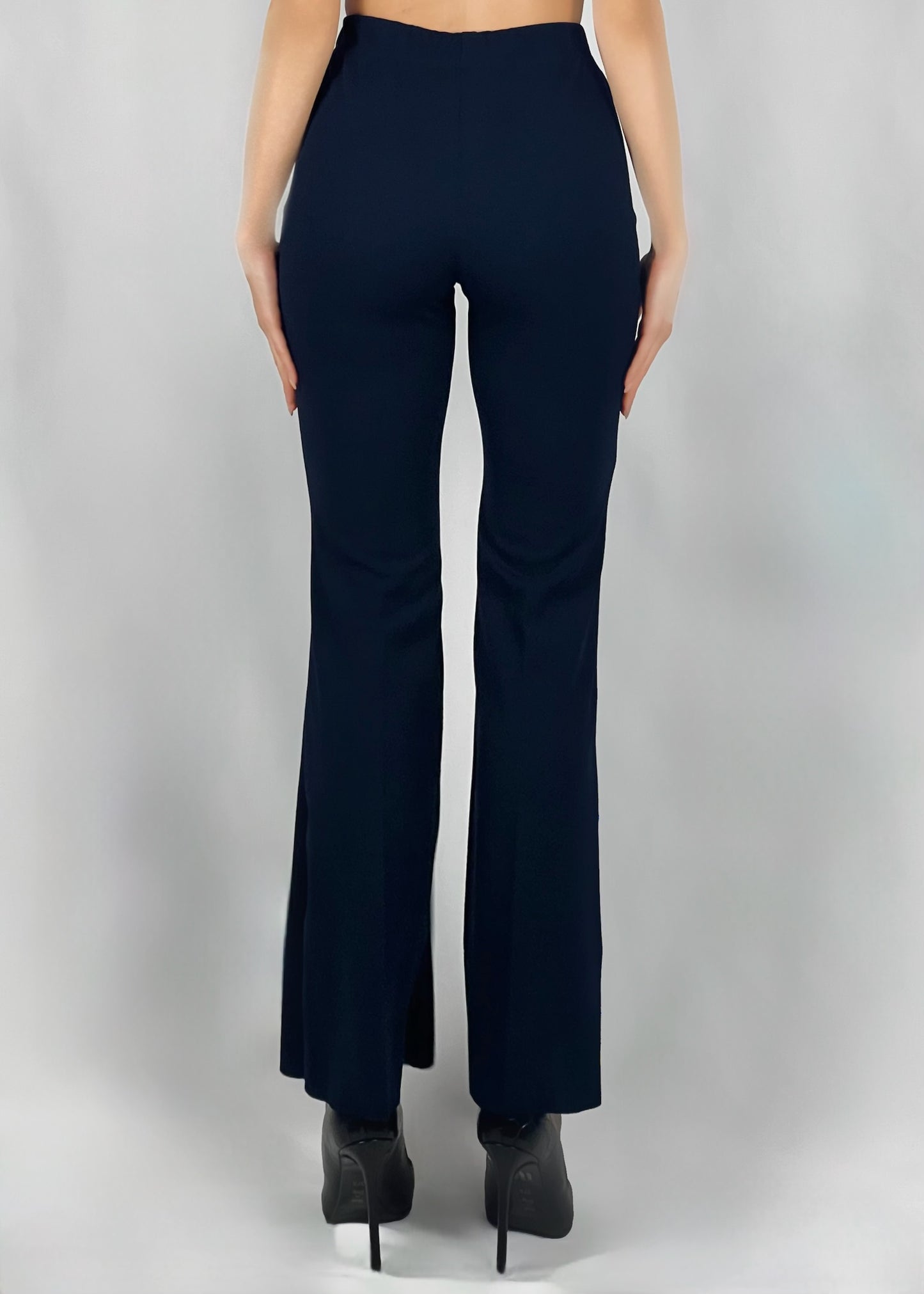 Pantalone a zampa effeto leggins
