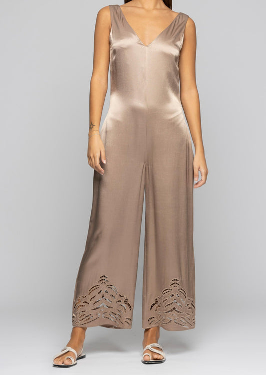 Tuta elegante con dettaglio cut-out tuta desiderio