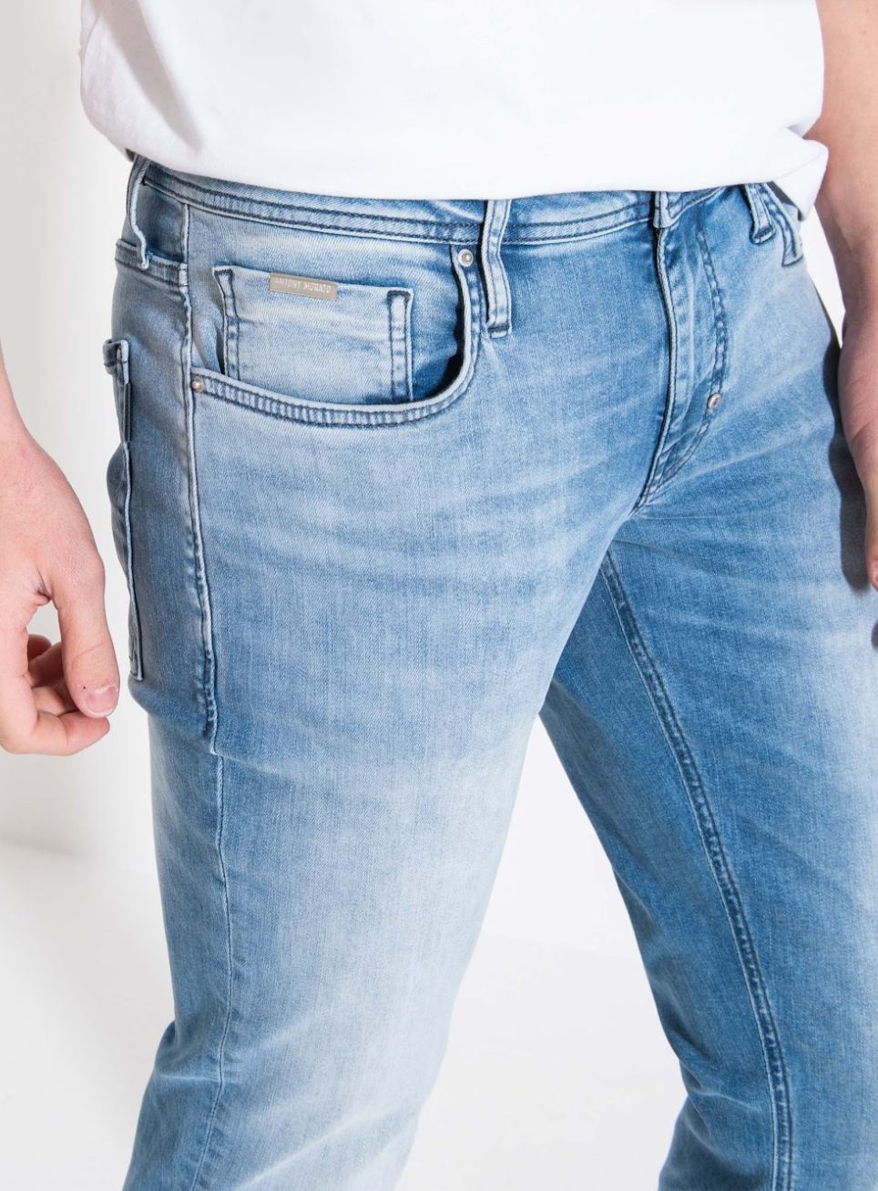 Jeans ozzy tapered fit in mid