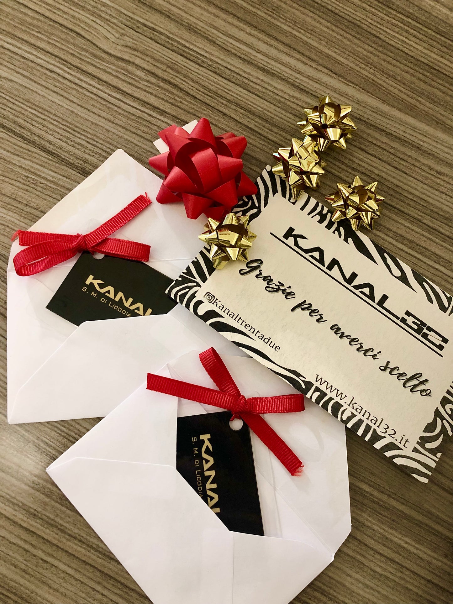 CONFEZIONE REGALO