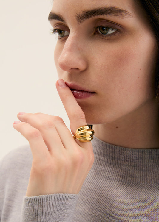 Anello bombato aperto