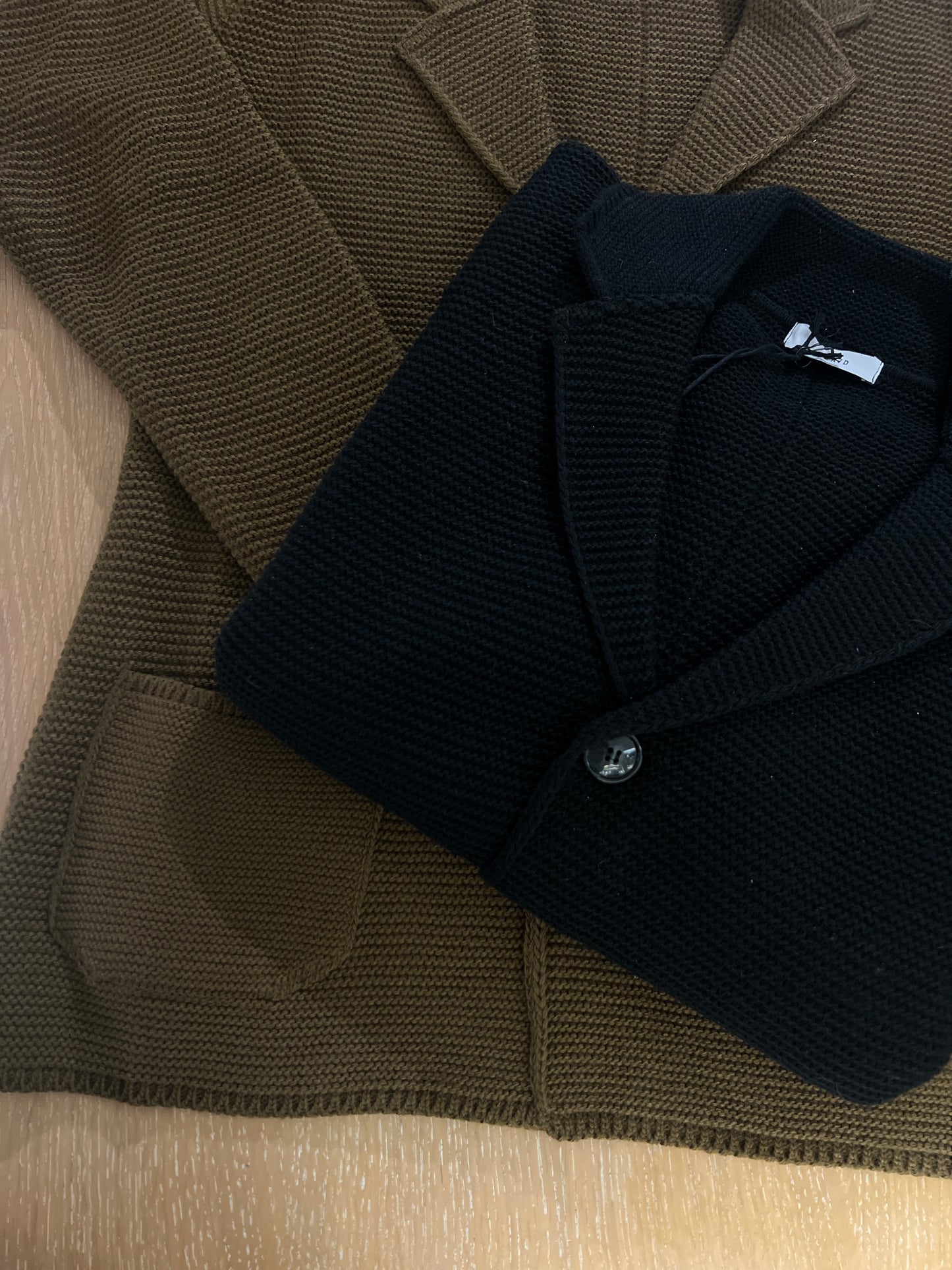 Cardigan  bottoni collo camicia