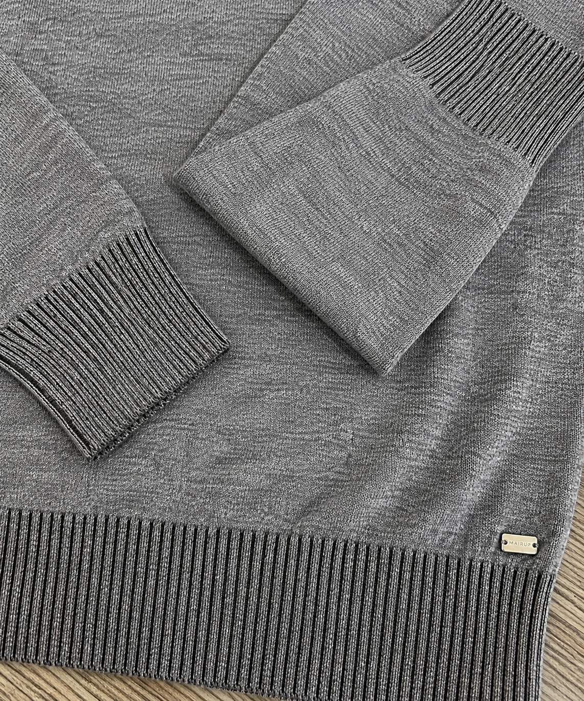 pull girocollo bordi vanise