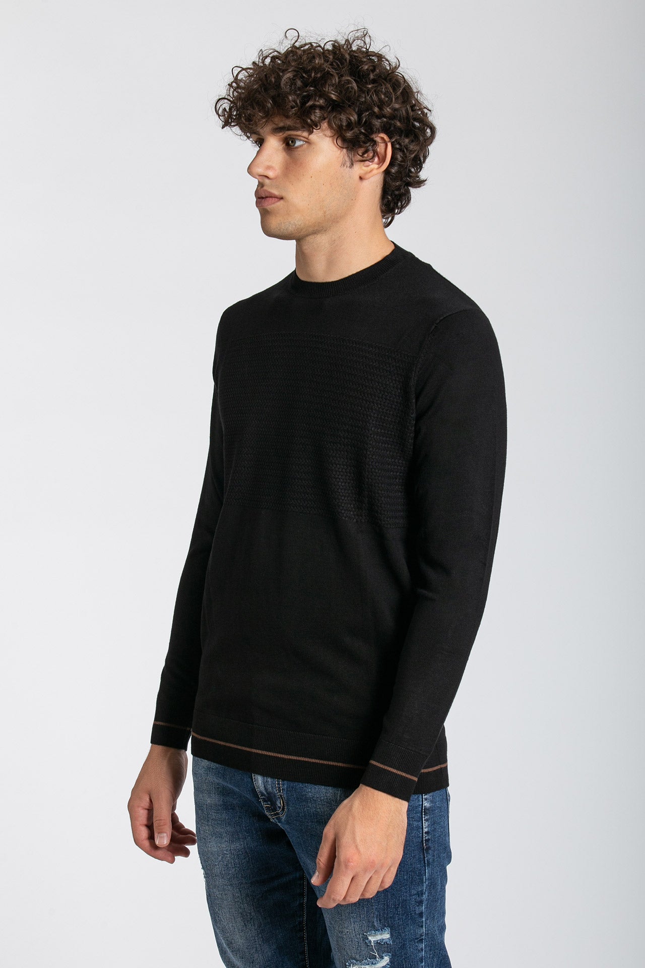 Maglia girocollo nero