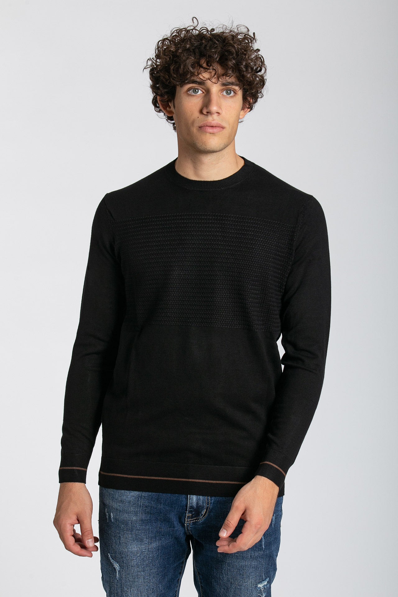 Maglia girocollo nero