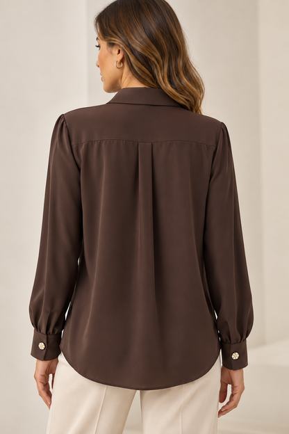 BLUSA CON ROUCHES