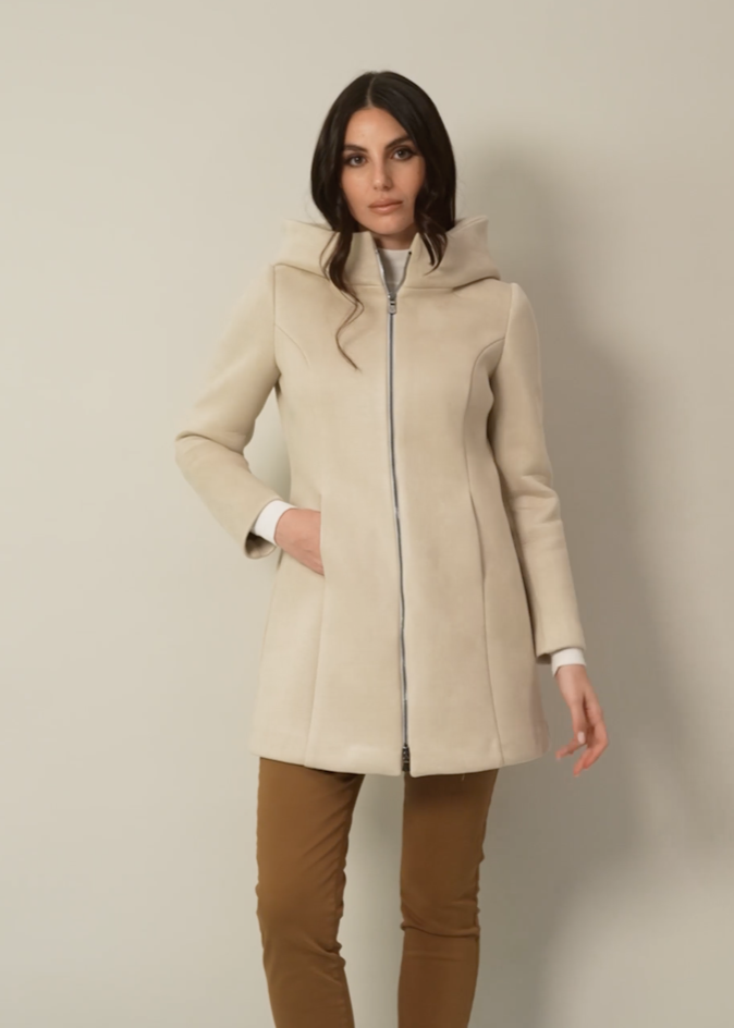 Cappotto con zip scamosciato