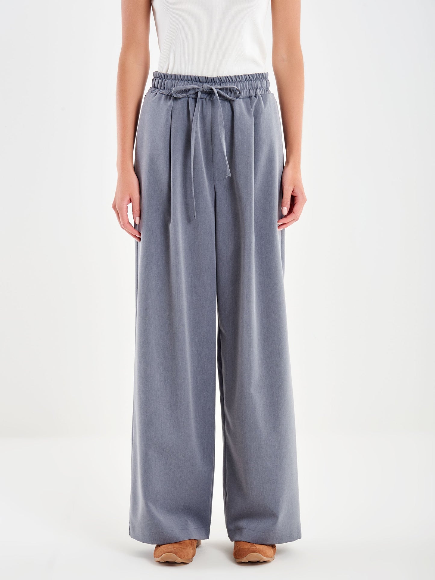 Pantalone ampio con coulisse grigio