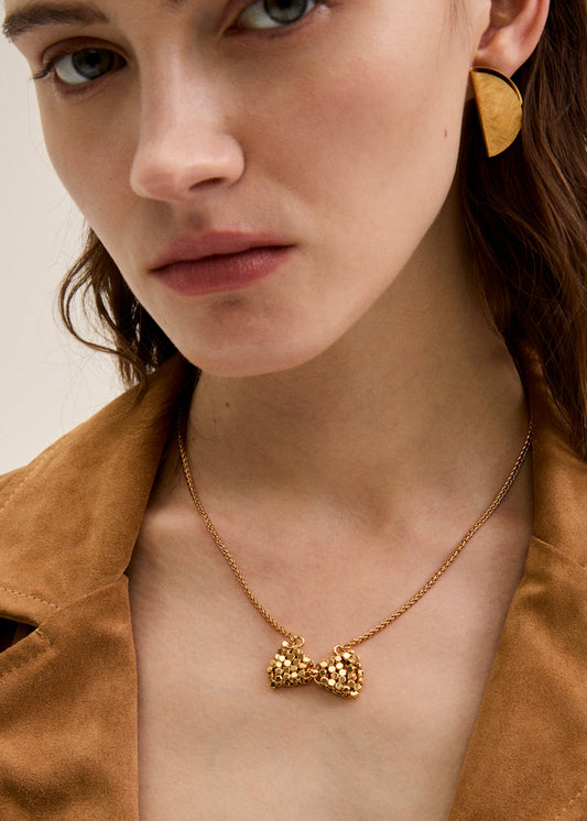 Collana pendente con fiocco