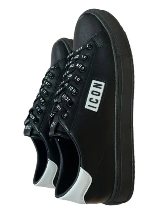 Scarpe sneakers nere con logo