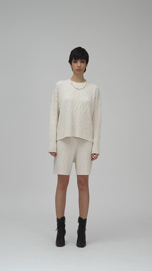 Shorts in maglia lavor: trecce